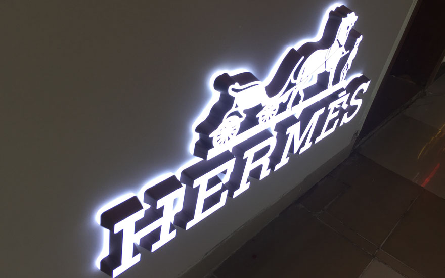 爱马仕(Hermès)亚克力双面LED迷你发光字