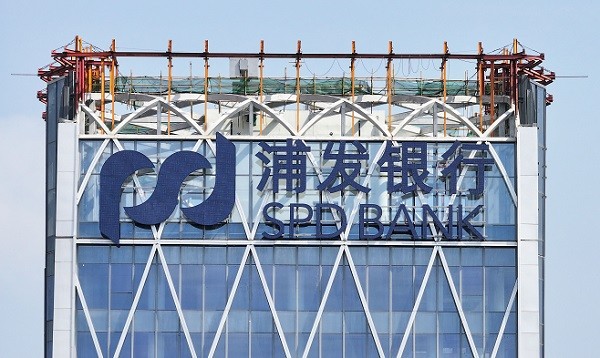 靠谱楼体发光字厂家怎样联系？