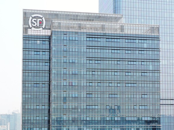 大型幕墙发光字生产厂家丨字工场